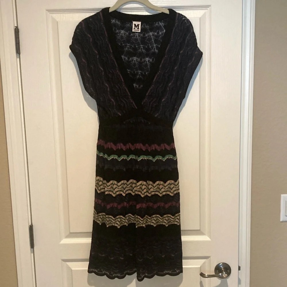 M MISSONI V-neck Classic Knit Mini Dress, size 42/US 6 - Picture 1 of 10